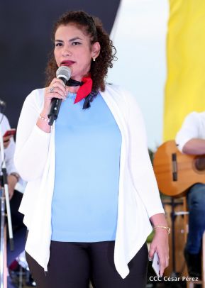 Acto en homenaje del Día de la Dignidad Nacional