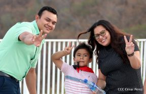 Acto en homenaje del Día de la Dignidad Nacional