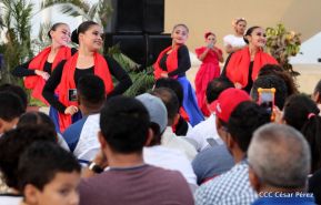 Acto en homenaje del Día de la Dignidad Nacional