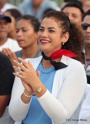 Acto en homenaje del Día de la Dignidad Nacional