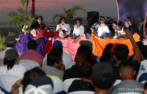 Acto en homenaje del Día de la Dignidad Nacional