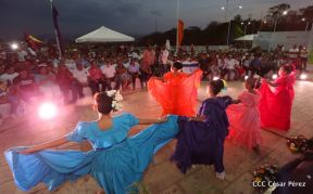 Acto en homenaje del Día de la Dignidad Nacional
