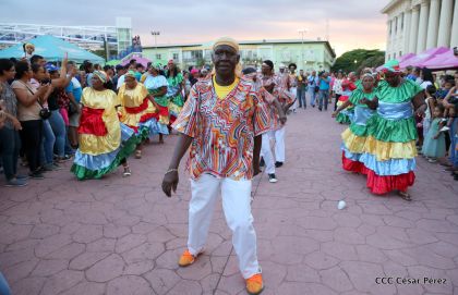 ¡Managua vibró al ritmo de Palo de Mayo!