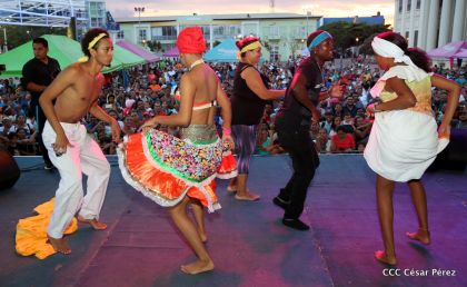 ¡Managua vibró al ritmo de Palo de Mayo!