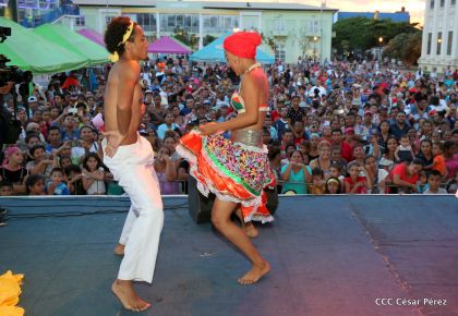 ¡Managua vibró al ritmo de Palo de Mayo!