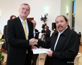  Nuevos embajadores entregaron cartas credenciales al presidente Daniel Ortega