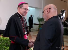  Nuevos embajadores entregaron cartas credenciales al presidente Daniel Ortega