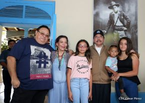 Conmemoración del 124 aniversario natal del general Augusto C. Sandino