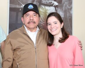 Conmemoración del 124 aniversario natal del general Augusto C. Sandino