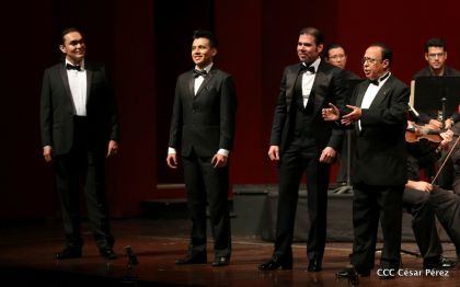 Homenaje a las Madres Nicaragüenses con Música, Canto y Paz