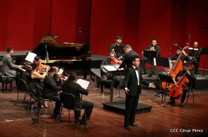 Homenaje a las Madres Nicaragüenses con Música, Canto y Paz