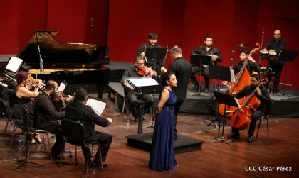 Homenaje a las Madres Nicaragüenses con Música, Canto y Paz