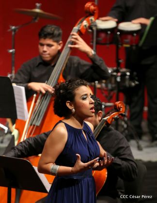 Homenaje a las Madres Nicaragüenses con Música, Canto y Paz