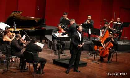 Homenaje a las Madres Nicaragüenses con Música, Canto y Paz