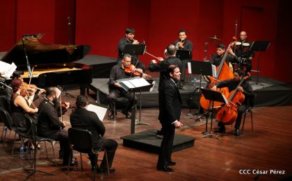 Homenaje a las Madres Nicaragüenses con Música, Canto y Paz