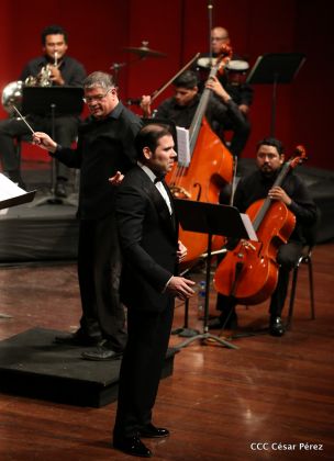 Homenaje a las Madres Nicaragüenses con Música, Canto y Paz