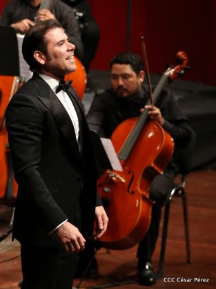 Homenaje a las Madres Nicaragüenses con Música, Canto y Paz