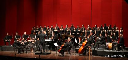 Homenaje a las Madres Nicaragüenses con Música, Canto y Paz