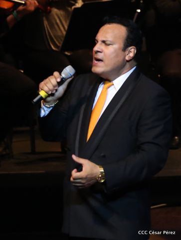 Serenata a las Madres Nicaragüenses