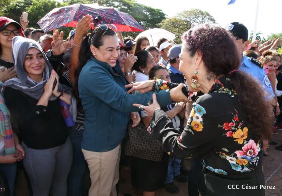 Presidente Daniel condecora póstumamente al compañero Raúl Venerio