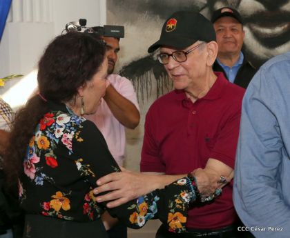 Presidente Daniel condecora póstumamente al compañero Raúl Venerio