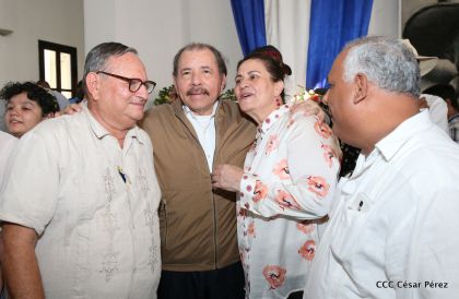 Presidente Daniel condecora póstumamente al compañero Raúl Venerio