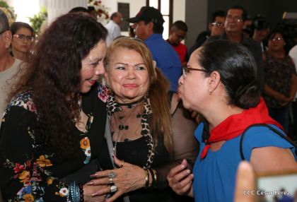 Presidente Daniel condecora póstumamente al compañero Raúl Venerio