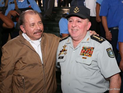 Presidente Daniel condecora póstumamente al compañero Raúl Venerio