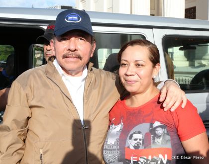 Presidente Daniel condecora póstumamente al compañero Raúl Venerio