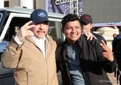 Presidente Daniel condecora póstumamente al compañero Raúl Venerio