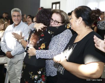 Presidente Daniel condecora póstumamente al compañero Raúl Venerio