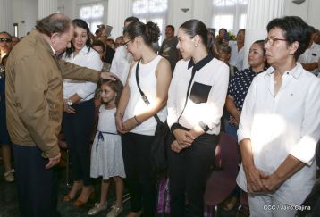 Presidente Daniel condecora póstumamente al compañero Raúl Venerio