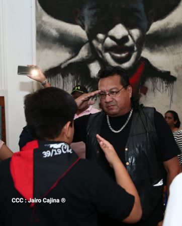 Reconocimiento al Héroe de la Paz y del Amor, Compañero Bismarck Martínez