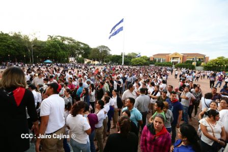 Reconocimiento al Héroe de la Paz y del Amor, Compañero Bismarck Martínez