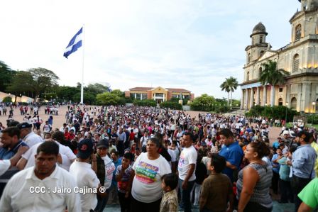 Reconocimiento al Héroe de la Paz y del Amor, Compañero Bismarck Martínez