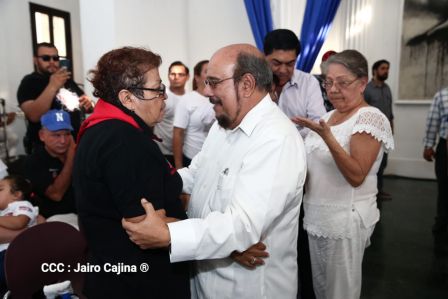 Reconocimiento al Héroe de la Paz y del Amor, Compañero Bismarck Martínez