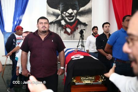 Reconocimiento al Héroe de la Paz y del Amor, Compañero Bismarck Martínez