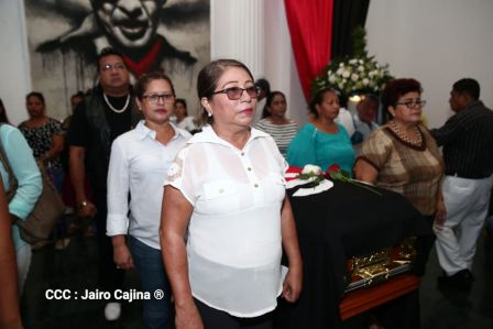 Reconocimiento al Héroe de la Paz y del Amor, Compañero Bismarck Martínez