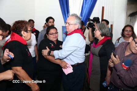 Reconocimiento al Héroe de la Paz y del Amor, Compañero Bismarck Martínez