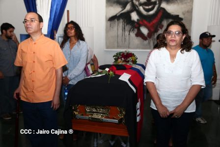 Reconocimiento al Héroe de la Paz y del Amor, Compañero Bismarck Martínez