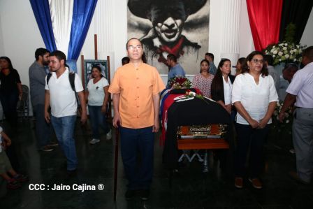 Reconocimiento al Héroe de la Paz y del Amor, Compañero Bismarck Martínez