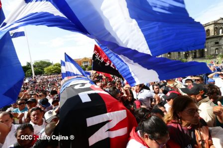 Reconocimiento al Héroe de la Paz y del Amor, Compañero Bismarck Martínez