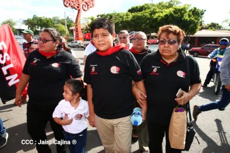 Reconocimiento al Héroe de la Paz y del Amor, Compañero Bismarck Martínez