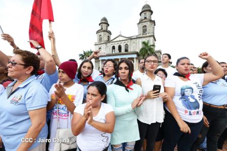 Reconocimiento al Héroe de la Paz y del Amor, Compañero Bismarck Martínez