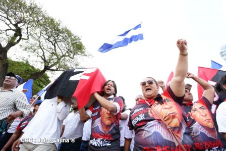 Reconocimiento al Héroe de la Paz y del Amor, Compañero Bismarck Martínez