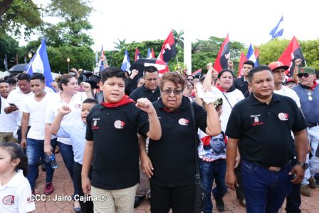 Reconocimiento al Héroe de la Paz y del Amor, Compañero Bismarck Martínez