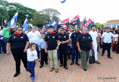 Reconocimiento al Héroe de la Paz y del Amor, Compañero Bismarck Martínez