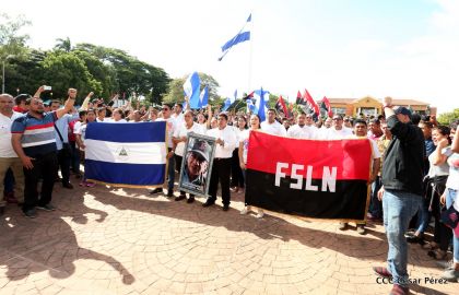 Reconocimiento al Héroe de la Paz y del Amor, Compañero Bismarck Martínez