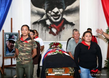 Reconocimiento al Héroe de la Paz y del Amor, Compañero Bismarck Martínez