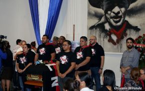 Reconocimiento al Héroe de la Paz y del Amor, Compañero Bismarck Martínez